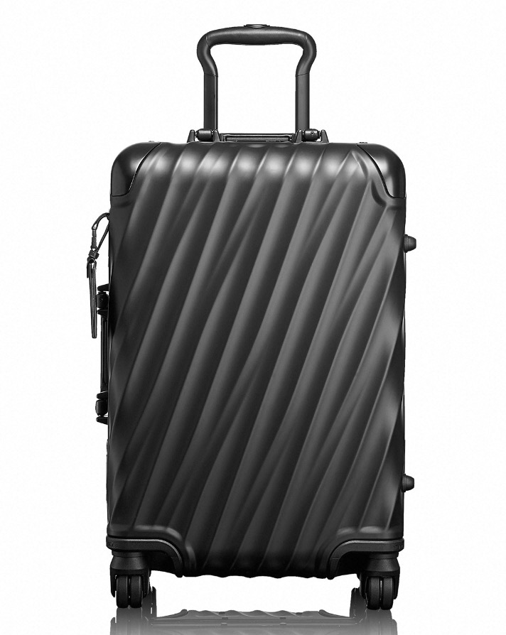 international carry on luggage