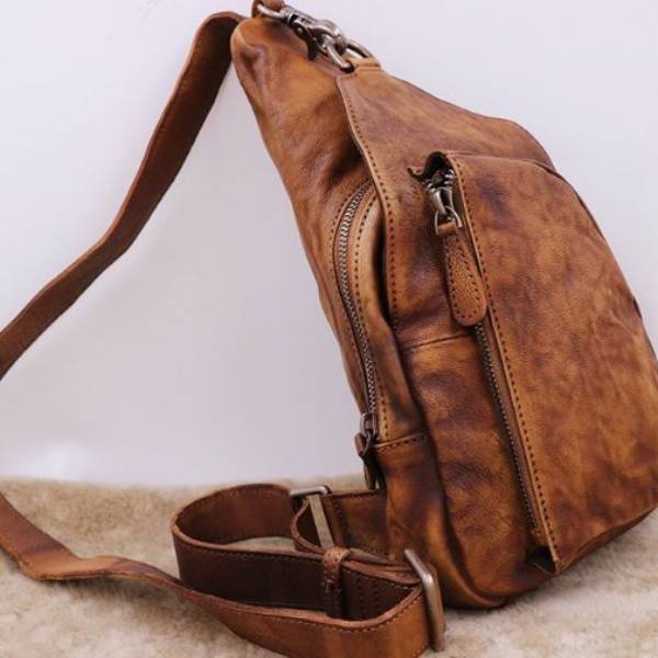 men's leather crossbody bag