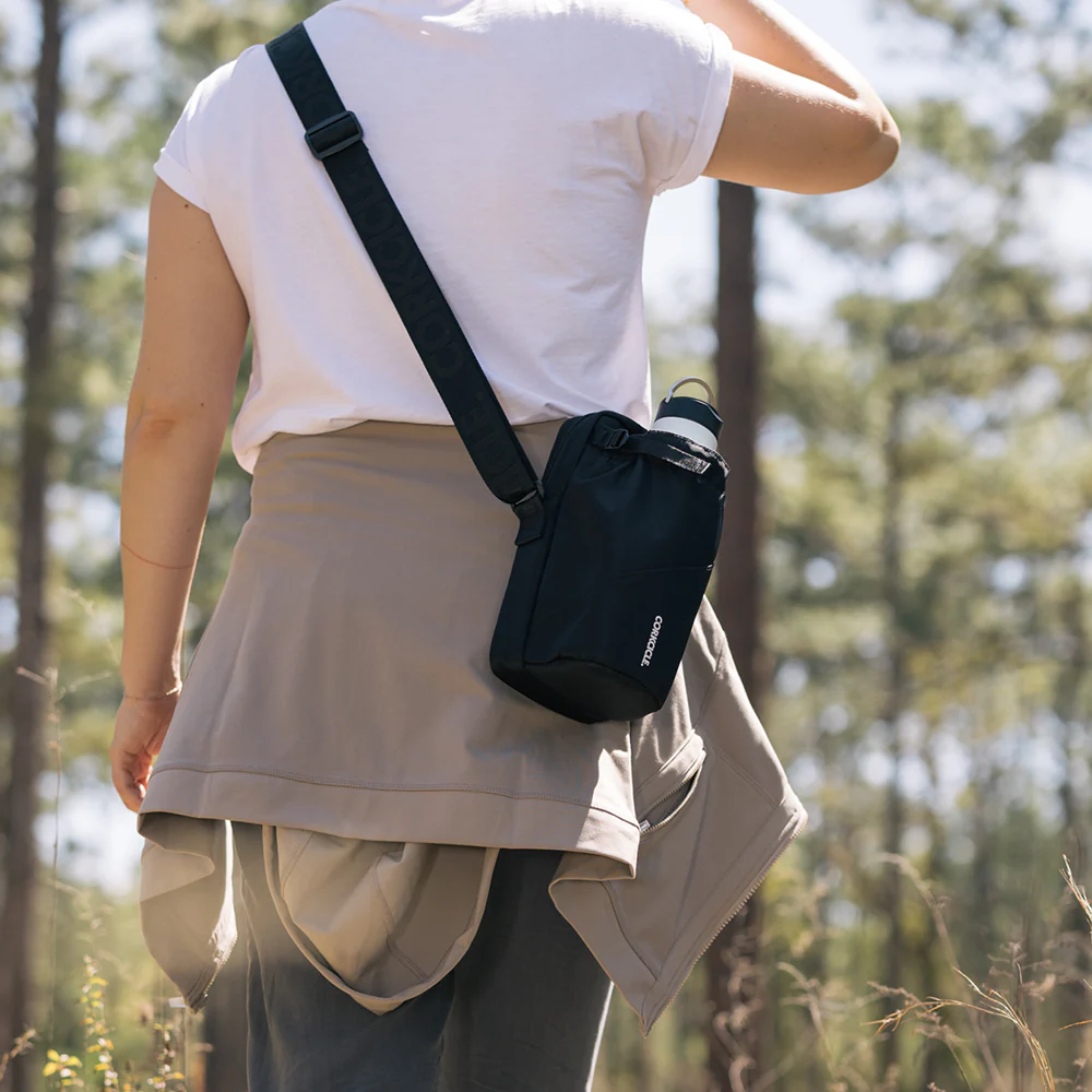 crossbody bag with water bottle pocket